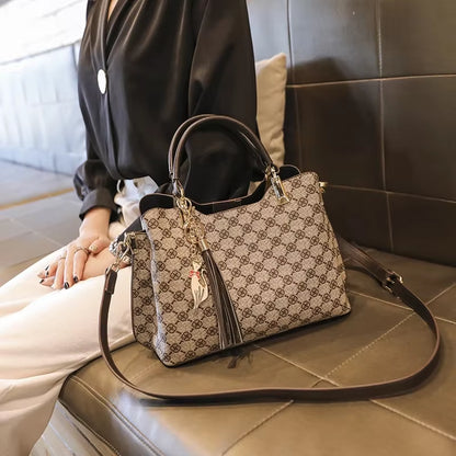 Vintage Ladies Handbag