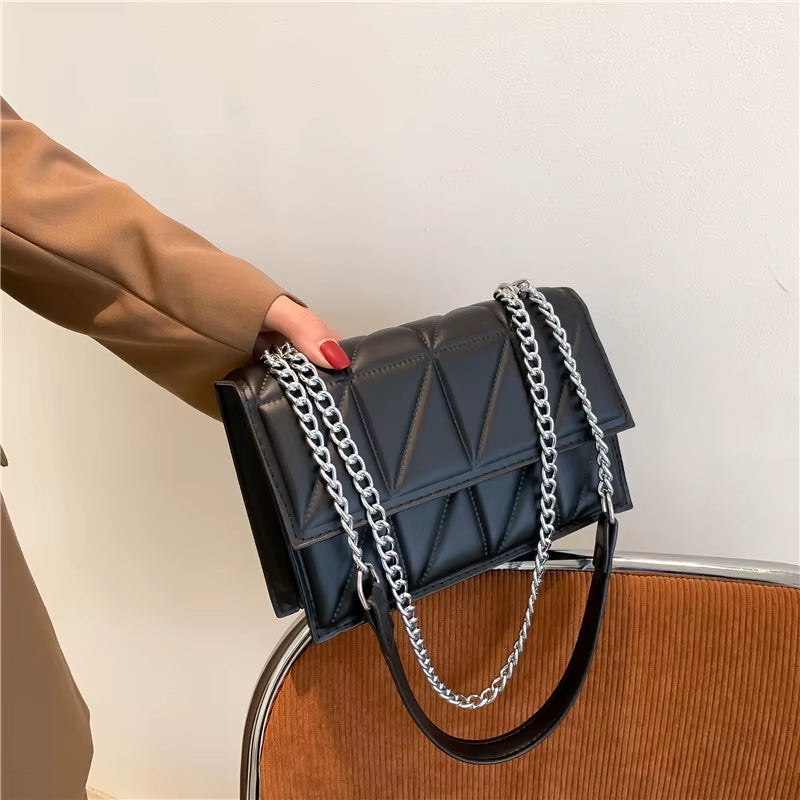 Solid Color Chain Strap Flap Shoulder Bag 