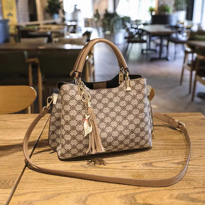 Vintage Ladies Handbag